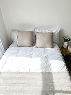 Modern Flat in Paddington