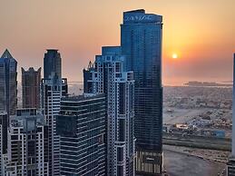 SuperHost - Chic Apartment With Balcony Close to Burj Khalifa