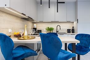 Seaside Apartamenty - 4 Pory Roku