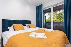 Seaside Apartamenty - 4 Pory Roku