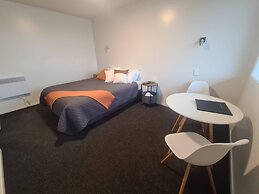 GLENALMOND Historic Homestead & Alpine Country Stay