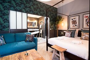 The Royal Elysée Suite