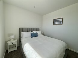 Skygarden Luxury Condo