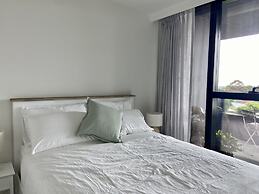 Skygarden Luxury Condo