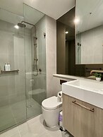 Skygarden Luxury Condo