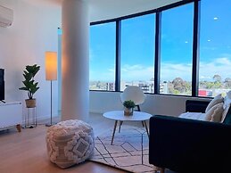 Skygarden Luxury Condo