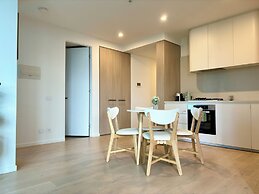 Skygarden Luxury Condo