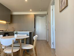 Skygarden Luxury Condo