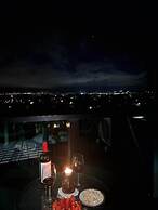 Skygarden Luxury Condo