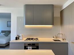 Skygarden Luxury Condo