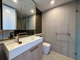 Skygarden Luxury Condo