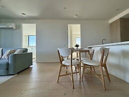 Skygarden Luxury Condo