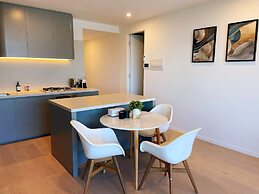 Skygarden Luxury Condo