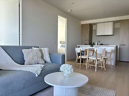 Skygarden Luxury Condo