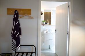 Bay Of Fires Apartments