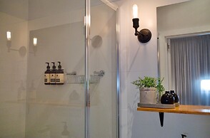 Bay Of Fires Apartments