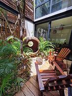 CASA MEXICANA MODERNA - PISCINA PRIVADA