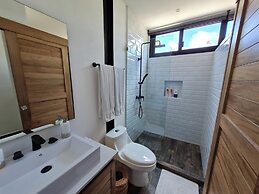 CASA MEXICANA MODERNA - PISCINA PRIVADA