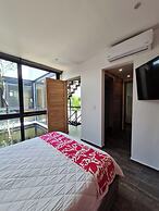 CASA MEXICANA MODERNA - PISCINA PRIVADA