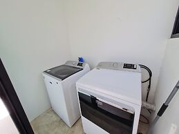 CASA MEXICANA MODERNA - PISCINA PRIVADA