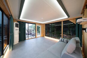 Gyeongju Semo Glamping