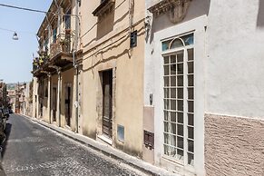 Dammuso Iblarch in Noto