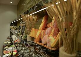 Muscat Express Hotel