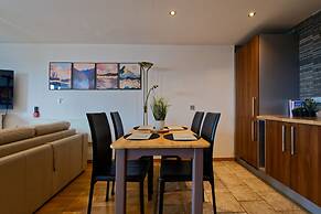 Lovely 1 bedroom apartment with a view
