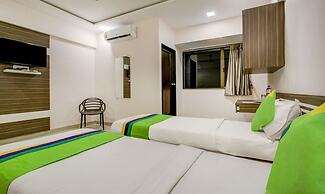 Treebo Kings Inn Vashi