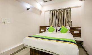 Treebo Kings Inn Vashi
