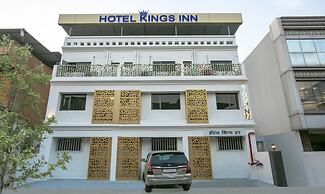 Treebo Kings Inn Vashi