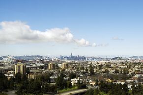 AC Hotel by Marriott Oakland Downtown