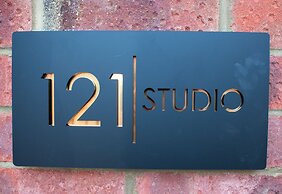 121 Studio