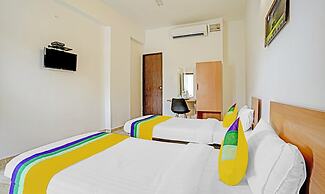 Itsy Hotels Flowers Park