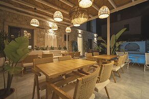 Voger Alacatı Koyici