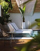 Voger Alacatı Koyici