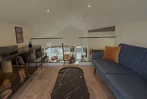 Luxurious & Unique Villa - Beach- Hiking