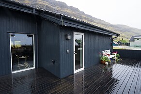 Luxurious & Unique Villa - Beach- Hiking