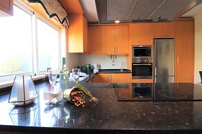 3-bed Townhouse With Pool in Albufeira Balaia