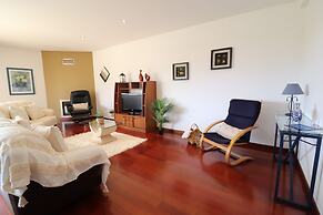 3-bed Townhouse With Pool in Albufeira Balaia