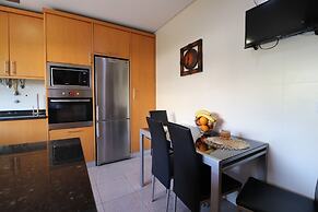 3-bed Townhouse With Pool in Albufeira Balaia