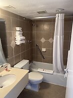 Tesla BioHealing Wellness Hotel & Resort, Ramada by Wyndham