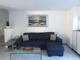 Parco Vira Apartments