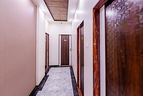 Itsy Hotels Golden Birds