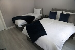 Homely 1-bed Apartment in Birmingham