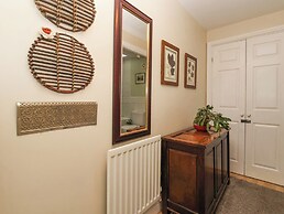 3 Westgate Mews