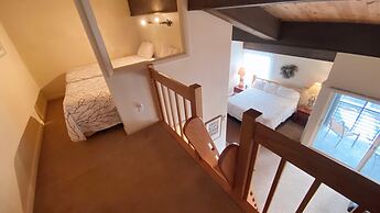 #310 Vail International