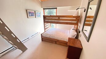 #303 Vail International