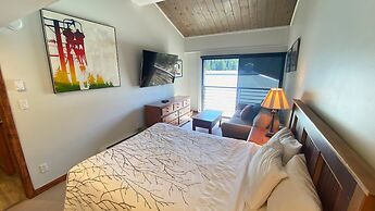 #303 Vail International