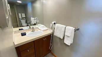 #303 Vail International